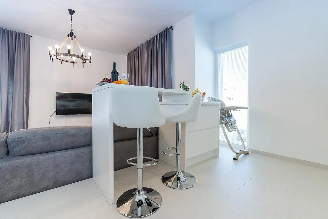 Villa Donato With Jacuzzi Zadar 0*,