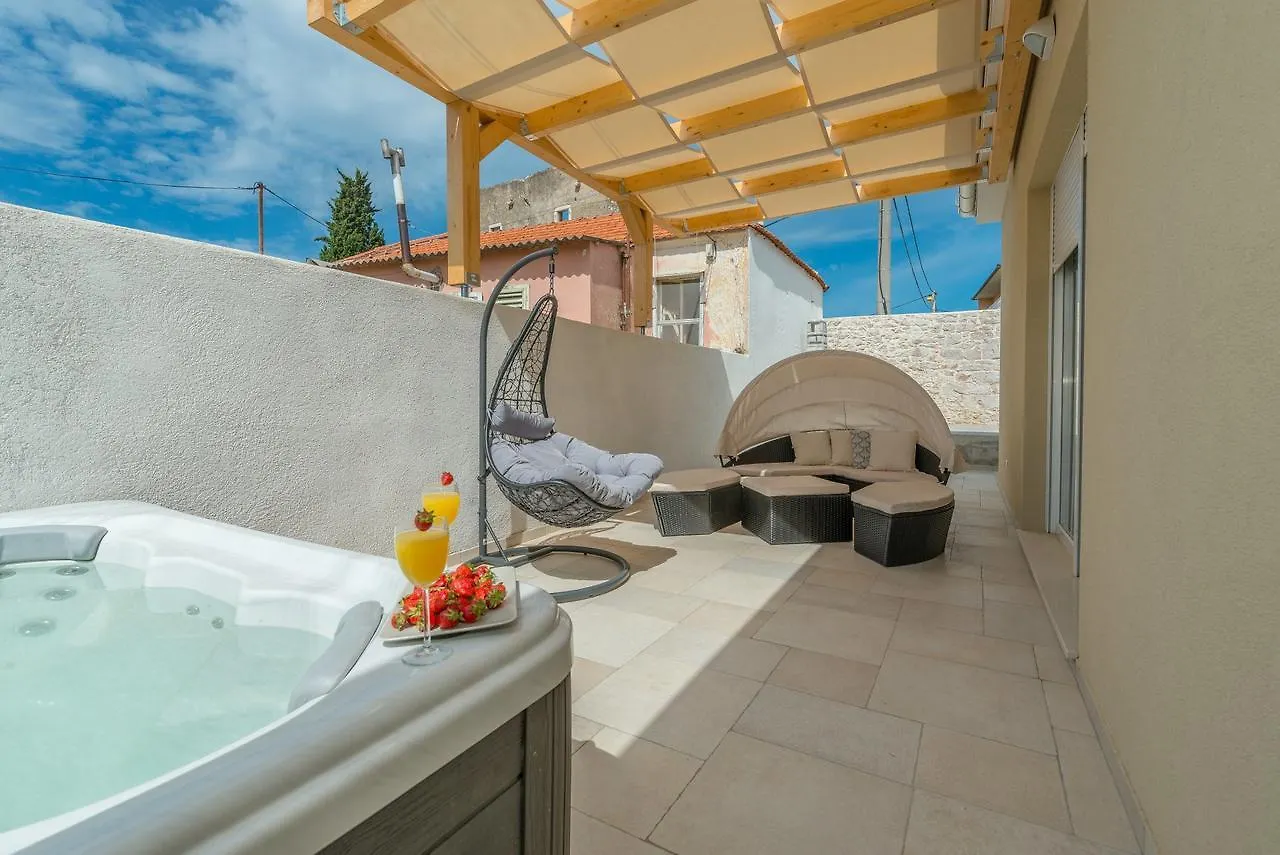 Villa Donato With Jacuzzi Zadar Croatia